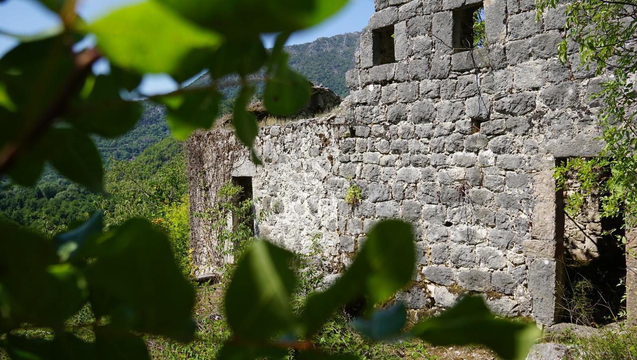 Camp Podkraj Virpazar Exterior foto